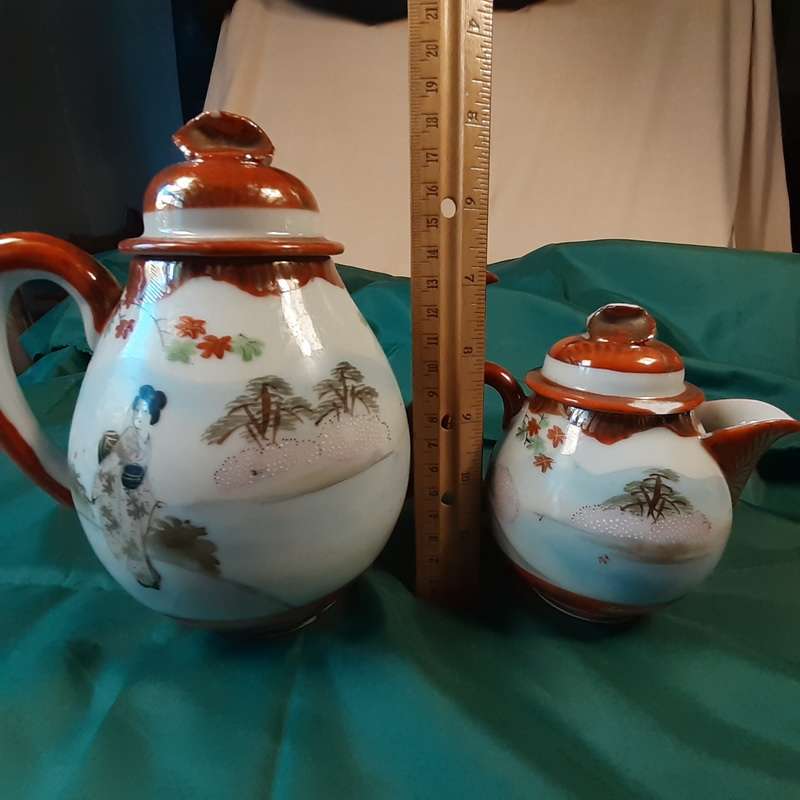 oriental japanese tea pot and jug - geishas