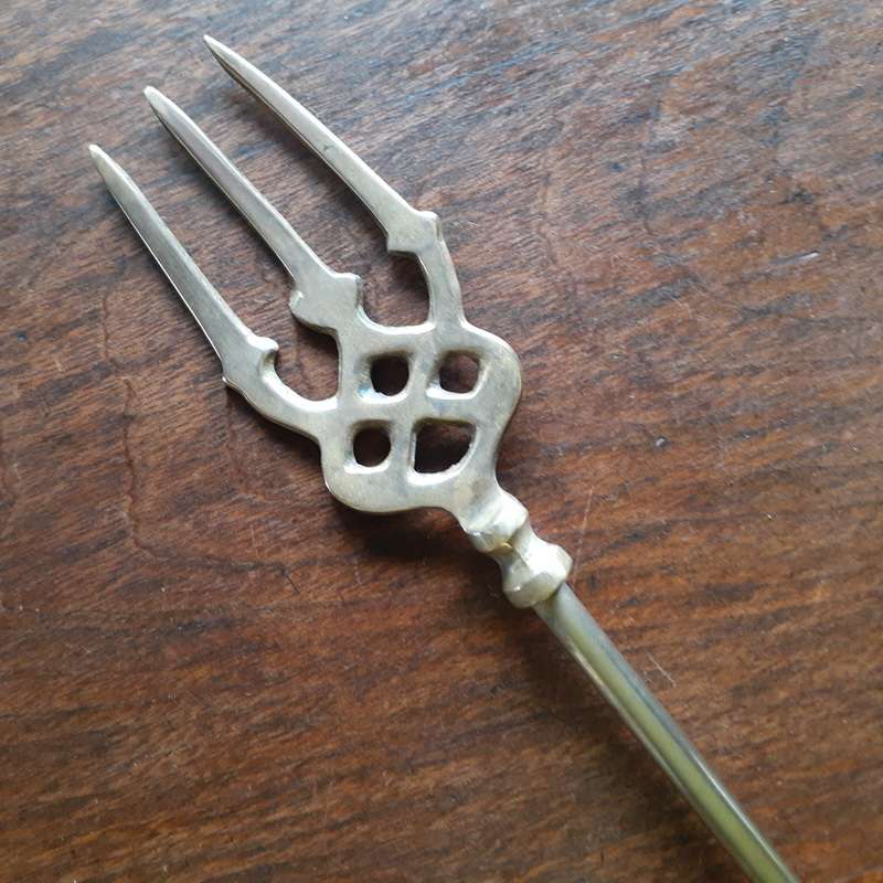 Brass toasting fork, England, Horse, St George and dragon