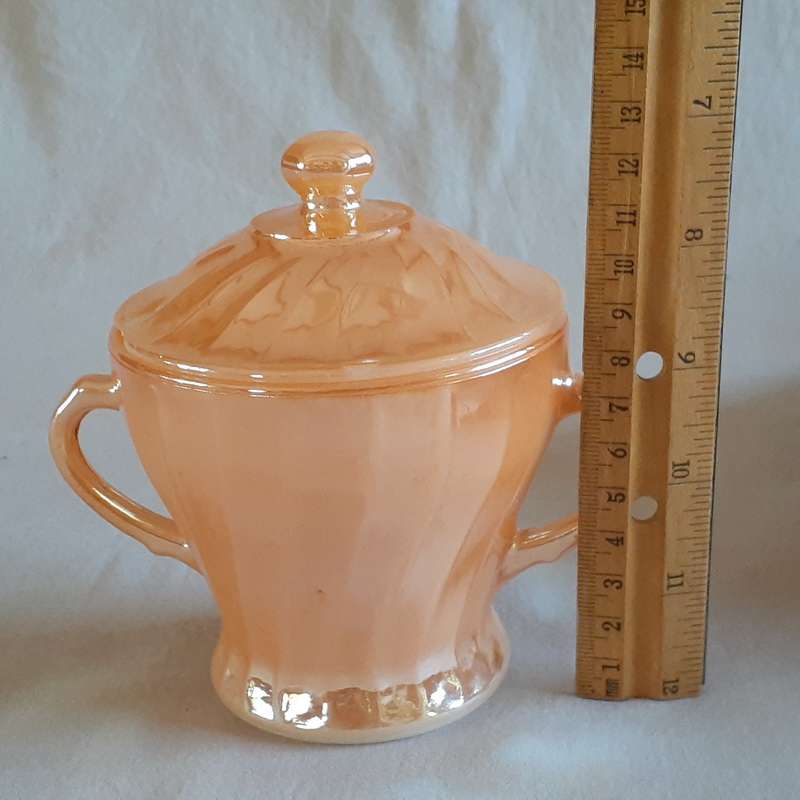 Lustreware sugar bowl Peach Anchor Hocking Fire King 1950's