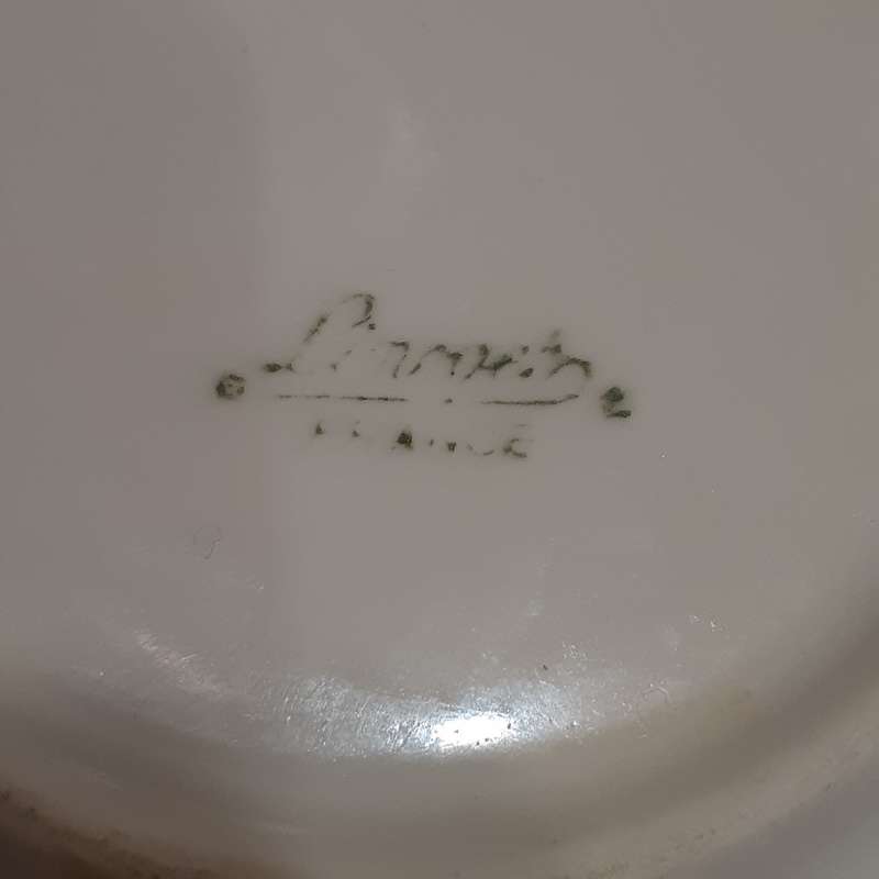 Large French limoges plate - 30 cms dia - romantic scene