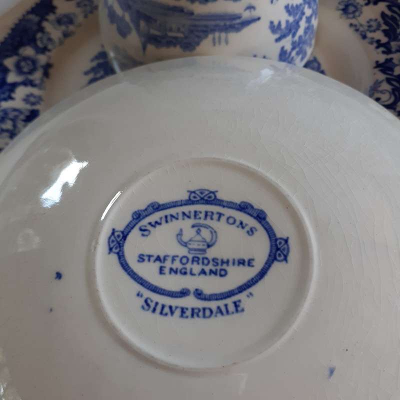 Swinertons Staffordshire 4 tea trios blue and white "Silverdale"