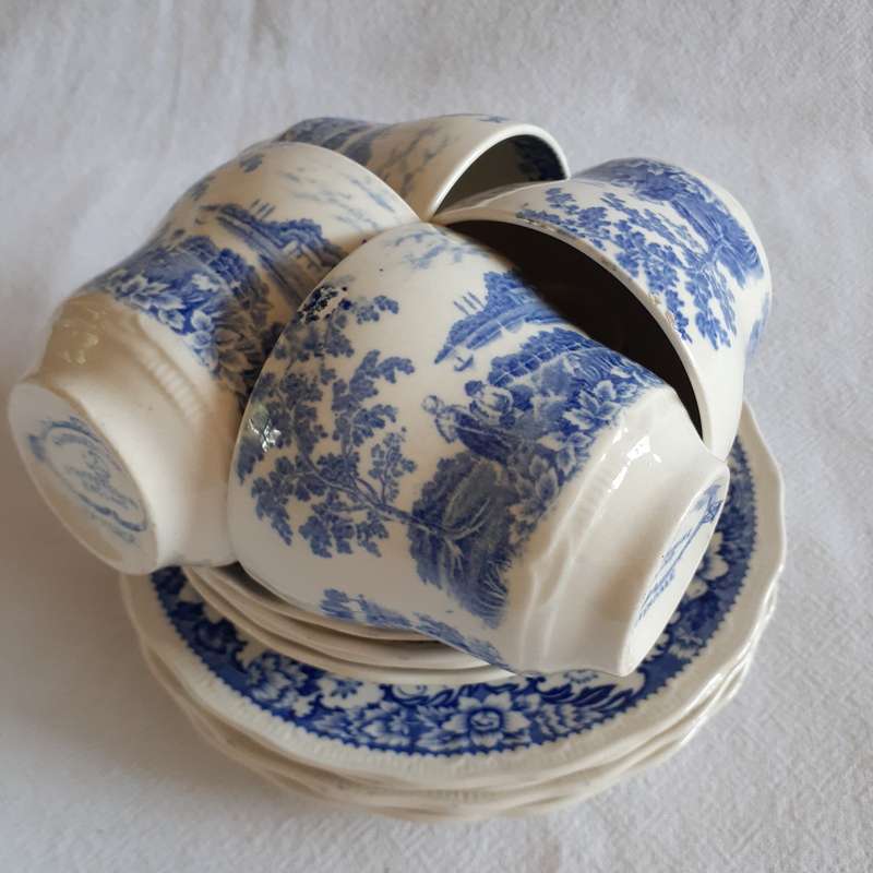 Swinertons Staffordshire 4 tea trios blue and white "Silverdale"