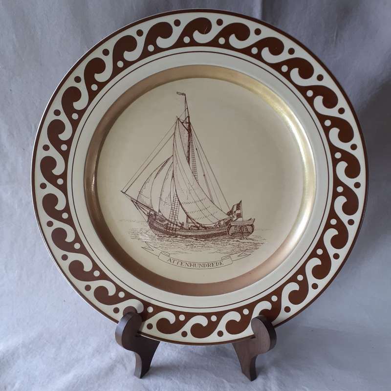 Maritime Shipping plate- Danish Ship "Attenhundrede" Decorative plate
