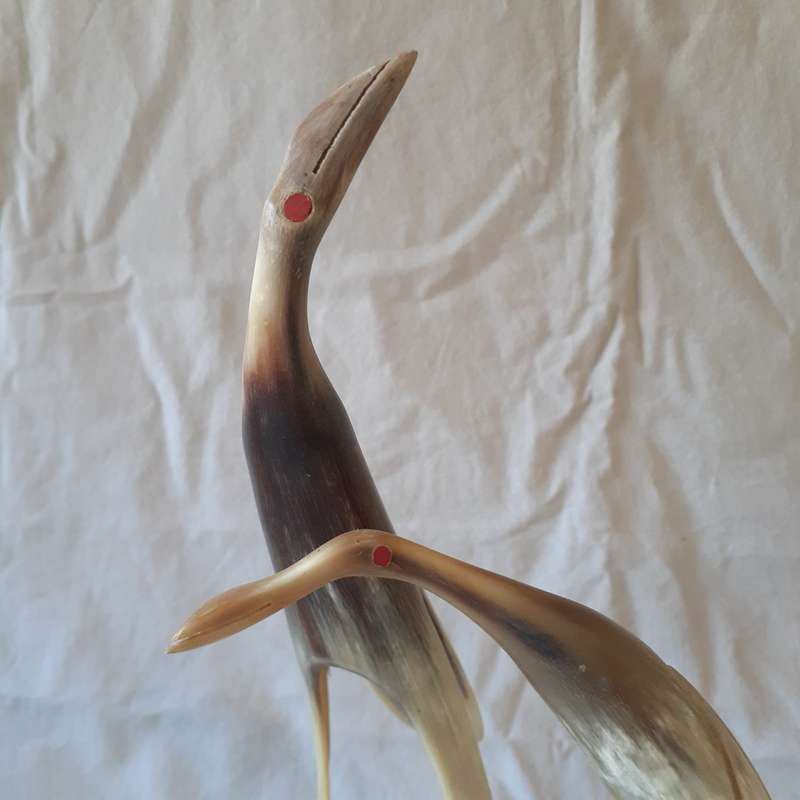 Horn birds - Vintage carved cow horn stylized birds