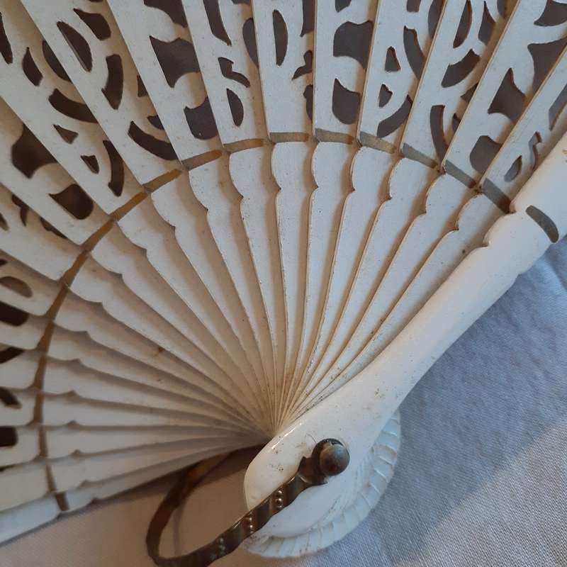 Fan Spanish Lace hand fan - vintage