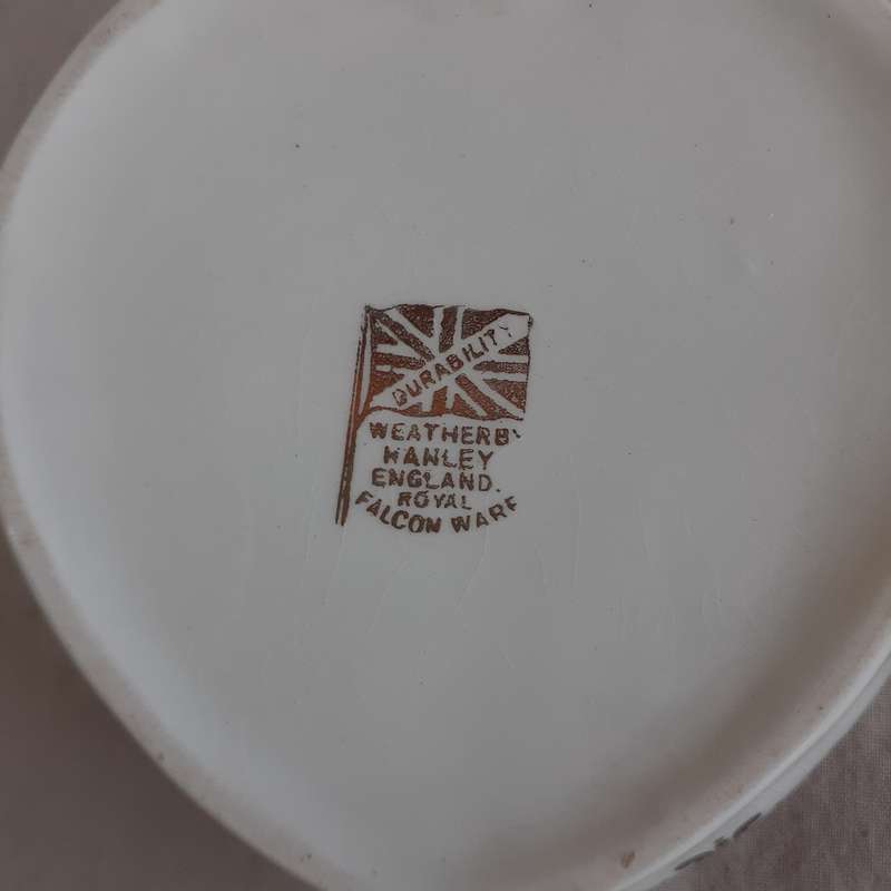 QE 2 Silver Jubilee - heart shaped trinket bowl with lid -  floral