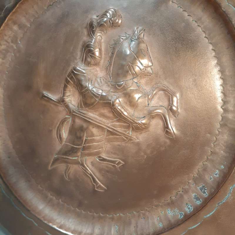 Copper wall plate Knight on horseback - .7Kg  - 30 cms dia