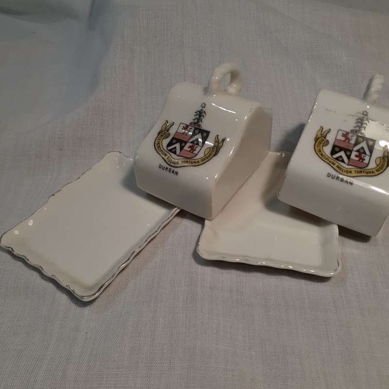 2 Crested China mini Cheese dishes  Durban - Gemma Czechoslovakia 1927 -