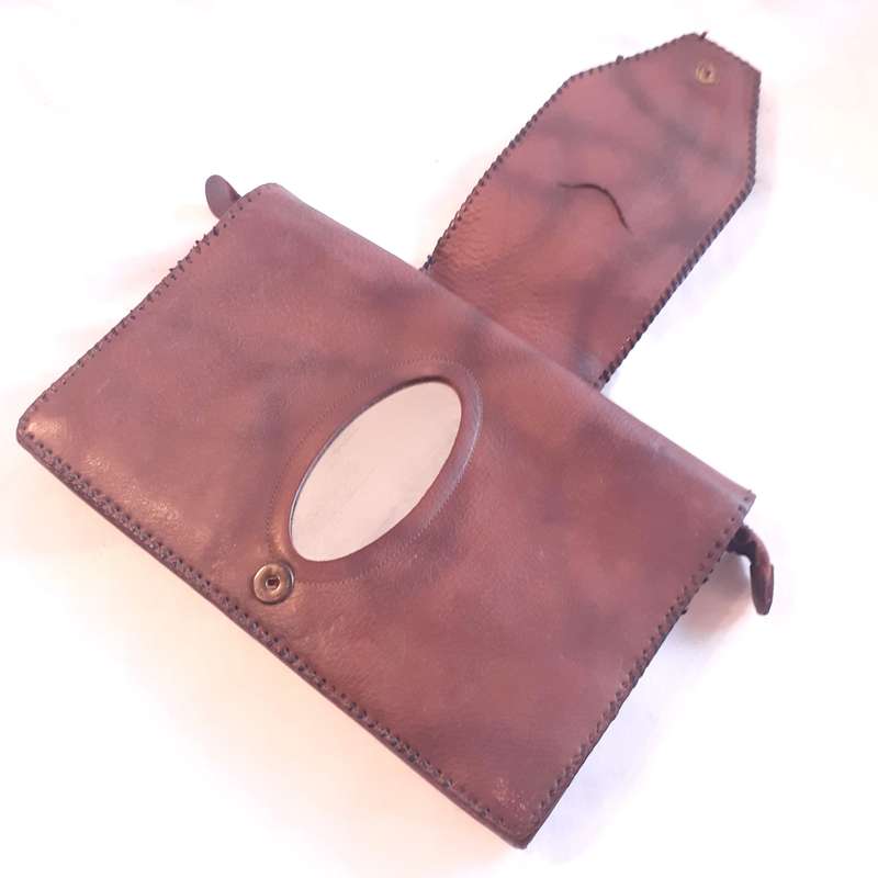 Vintage 1920's leather clutch handbag - Made in England 25 x 16 cms