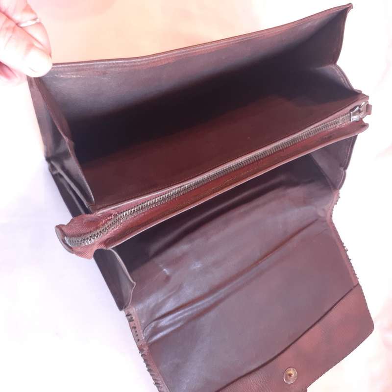 Vintage 1920's leather clutch handbag - Made in England 25 x 16 cms