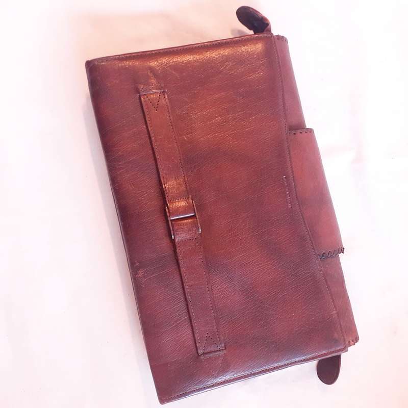 Vintage 1920's leather clutch handbag - Made in England 25 x 16 cms