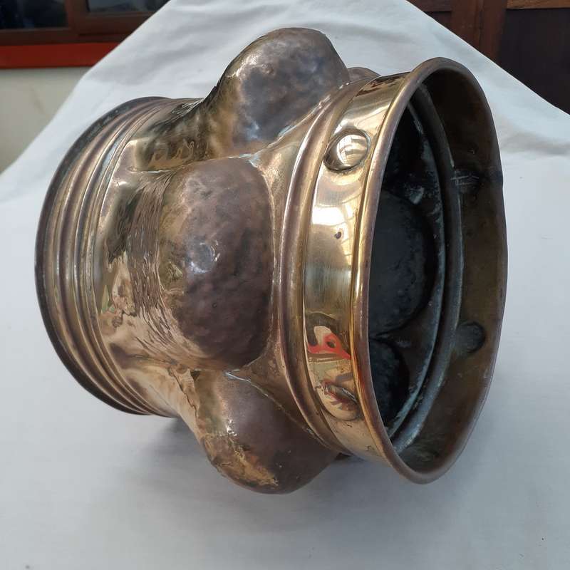 Brass Planter - Jardiniere Plant Pot dutch hand beaten   18cms tall