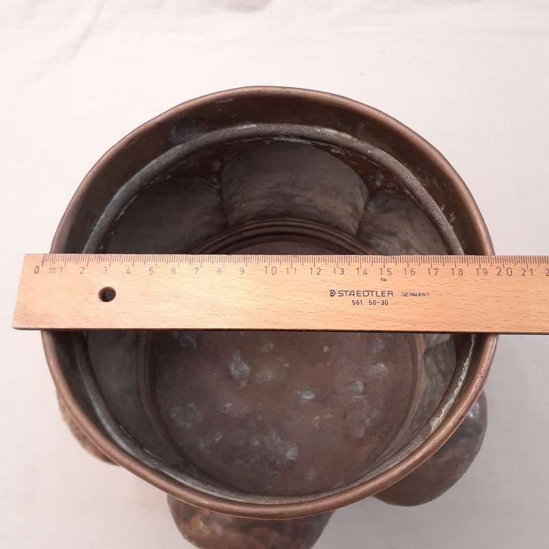 Brass Planter - Jardiniere Plant Pot dutch hand beaten   18cms tall