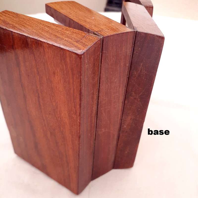 1920 wooden Cigarette box - 48 cigarettes - bakelite holders