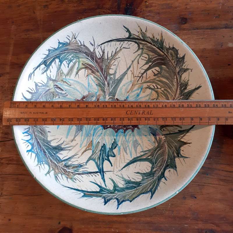 Austrian hand painted Wall plate Floral - made in Austria - 24 ms dia