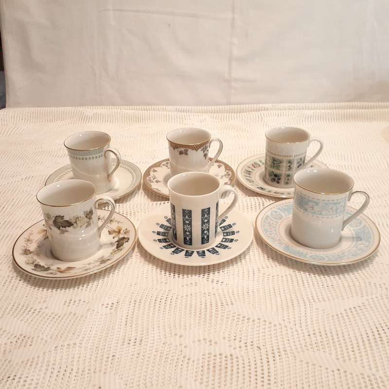 6 Royal Doulton Coffee duos -