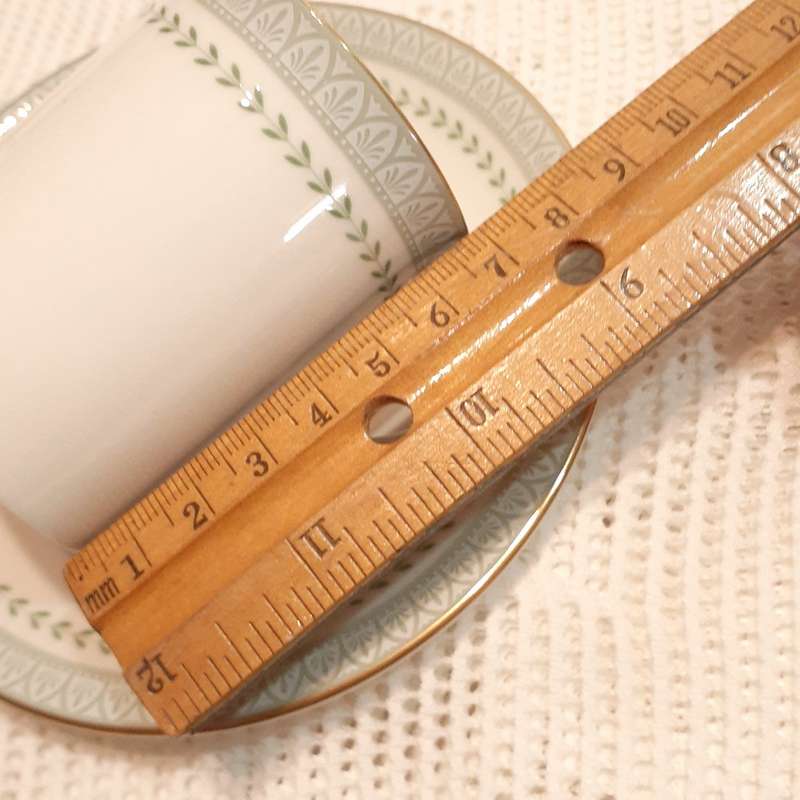 6 Royal Doulton Coffee duos -