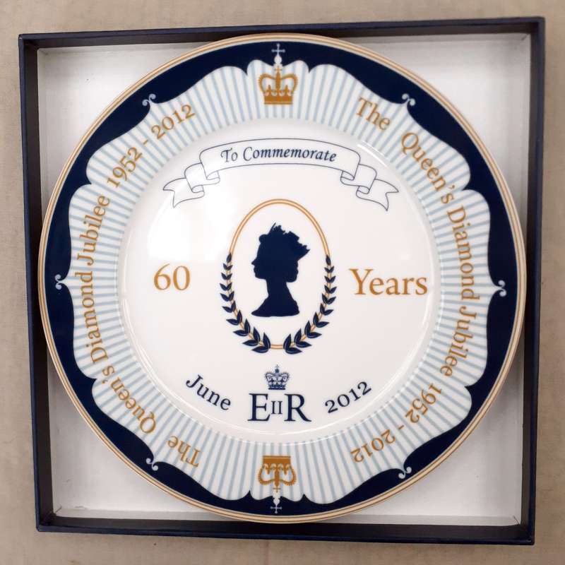 QE 11 Diamond Jubilee Plate 1952 to 2012  60 years 1952 to 2012