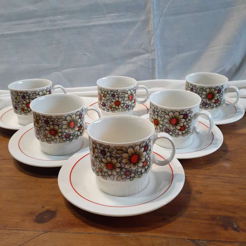 6 duo Tea set - vintage south african Continental china Orange and Cream Daisy pattern