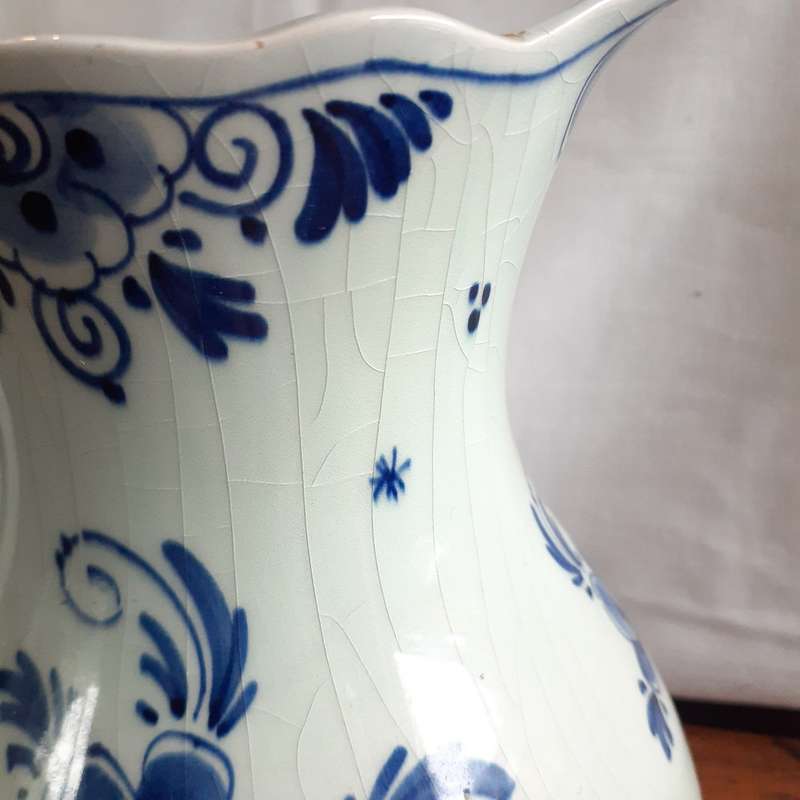 Old Delfts Holland hand painted Jug - signed 20 cms tall