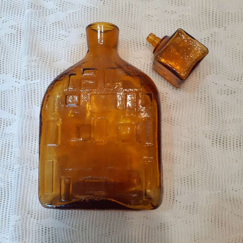 Amber glass bottle with geometric design - Italian   28cms tall x 15 x 6.5