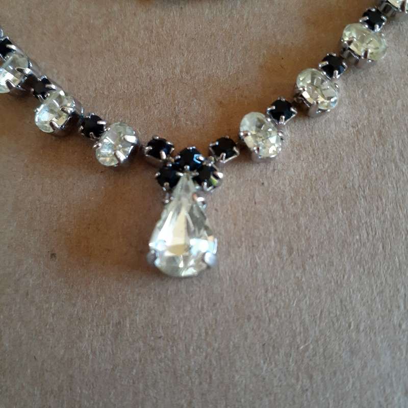 Pendant necklace and earings set - Crystal and silver metal - diamante and dark "stones"