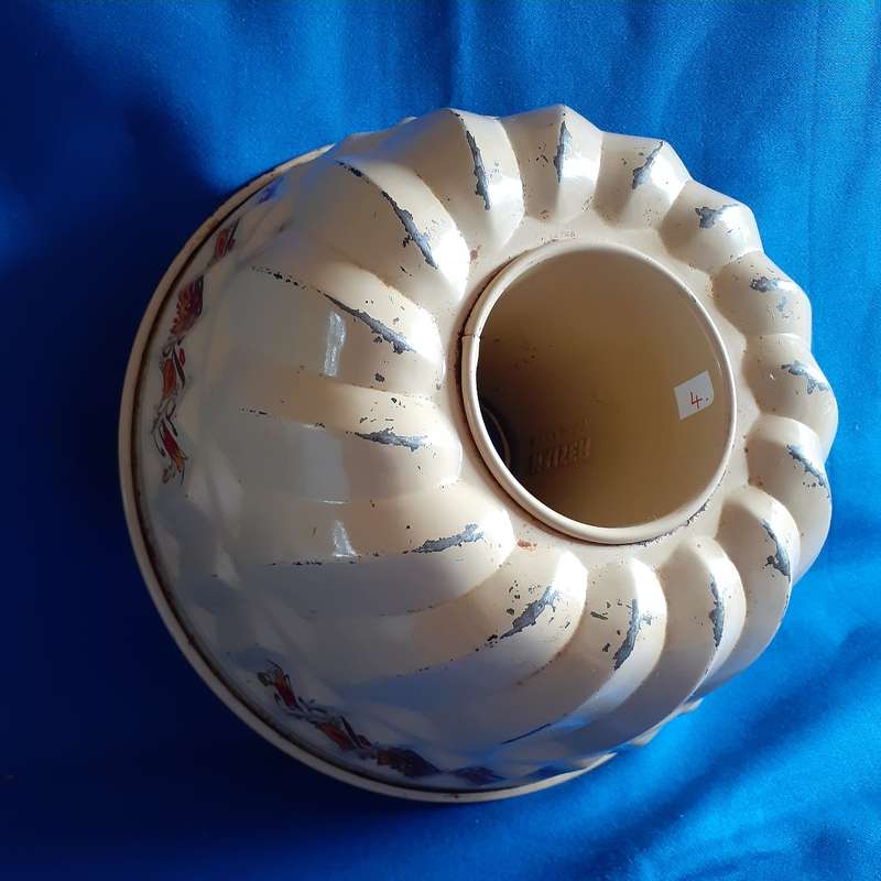 Bund pan - Jelly or aspic mold made in W-Germany.   Heavy coated aluminium