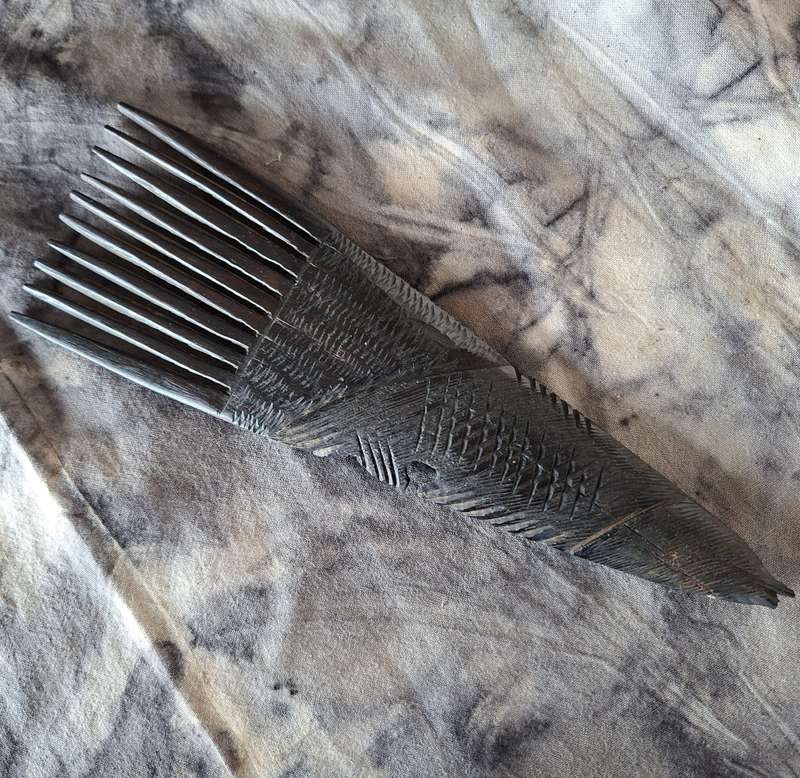 African wooden hair comb - wooden handcarved traditional ebony