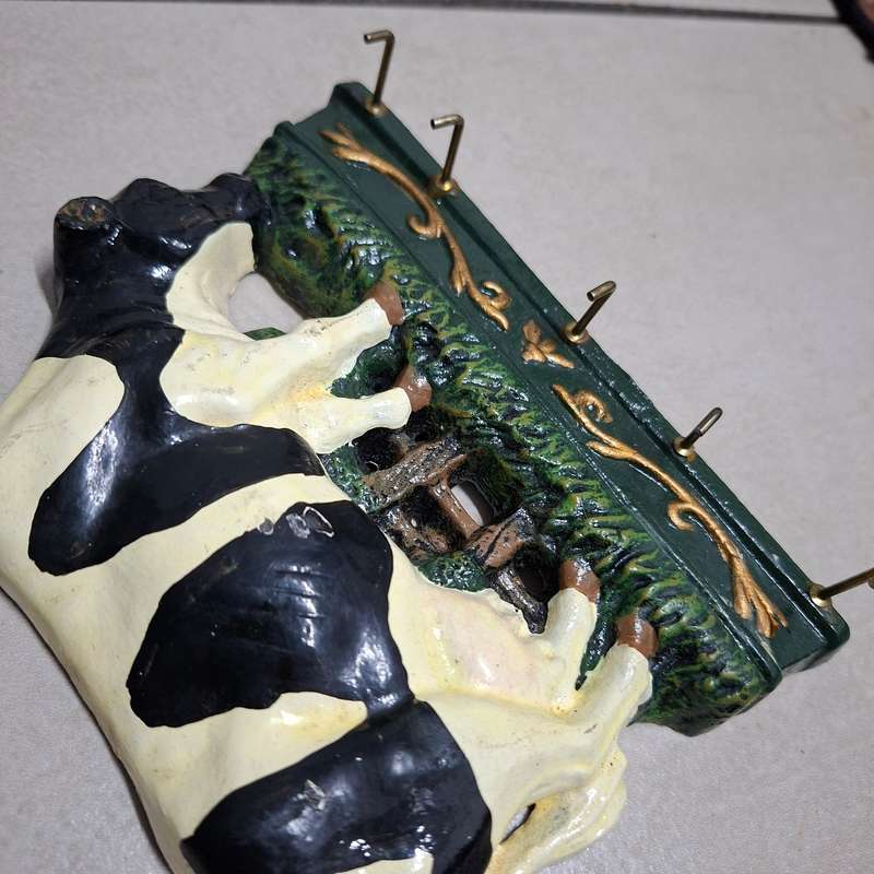 Heavy Cast iron cow key holder