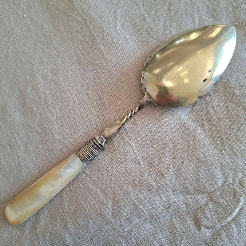 Mother of Pearl handled silver plated sugar jam spoon