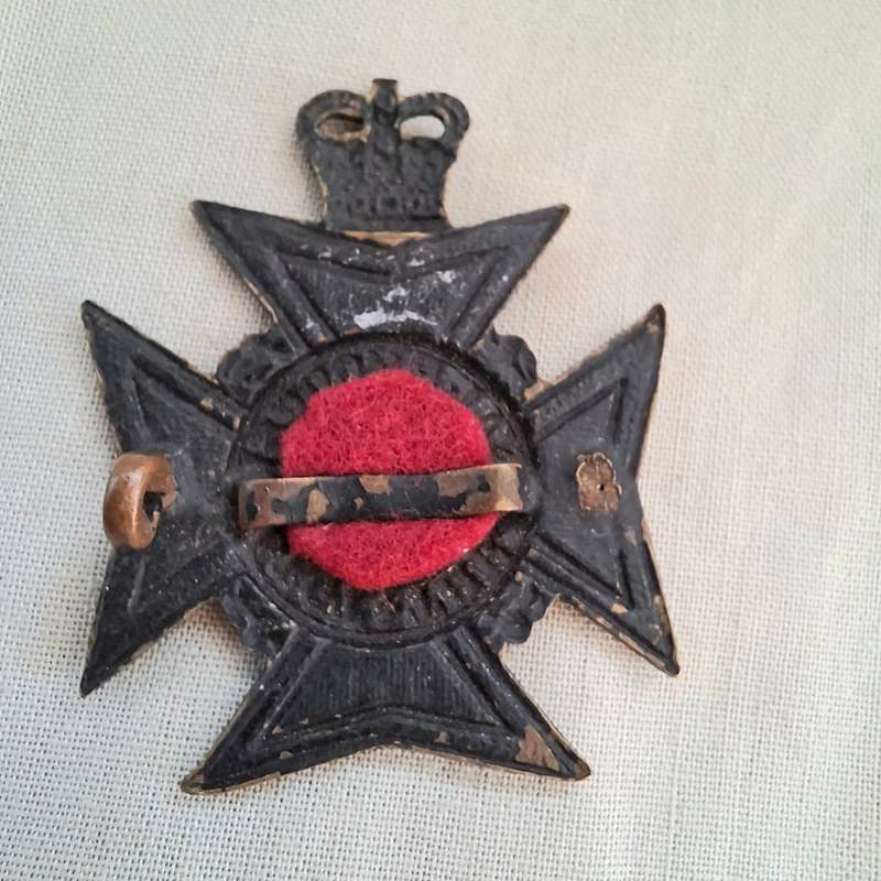 Royal Rhodesia Regiment badge. Metal. Rhodesiana