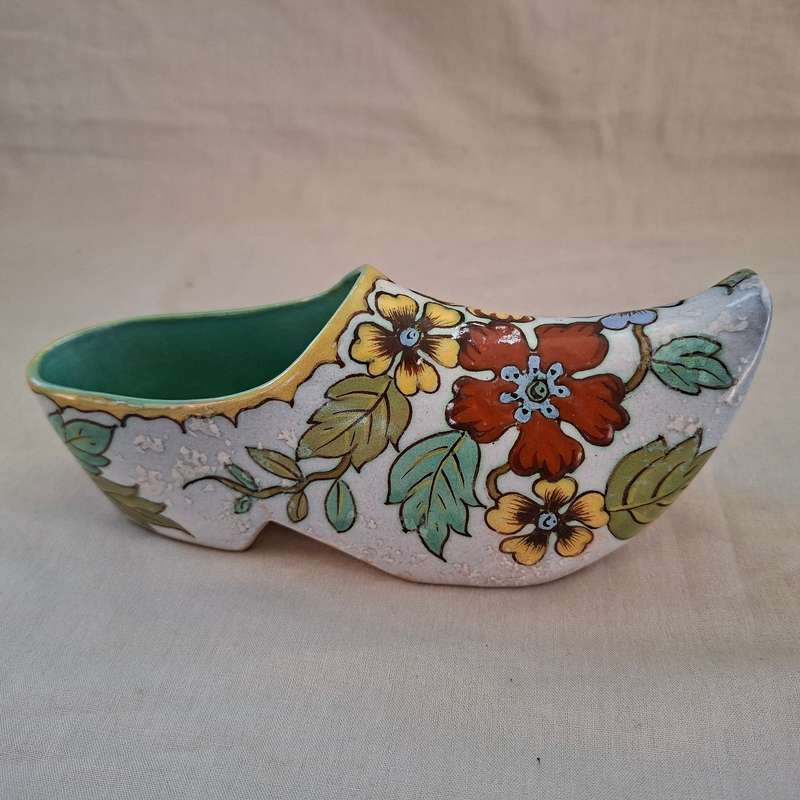 Dutch Gouda clog floral 17 cms - signed Anita Gouda Holland