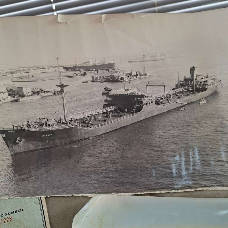 Shipping - Merchant Marine German Officer Certificate photos bands and badge - ship flag chart