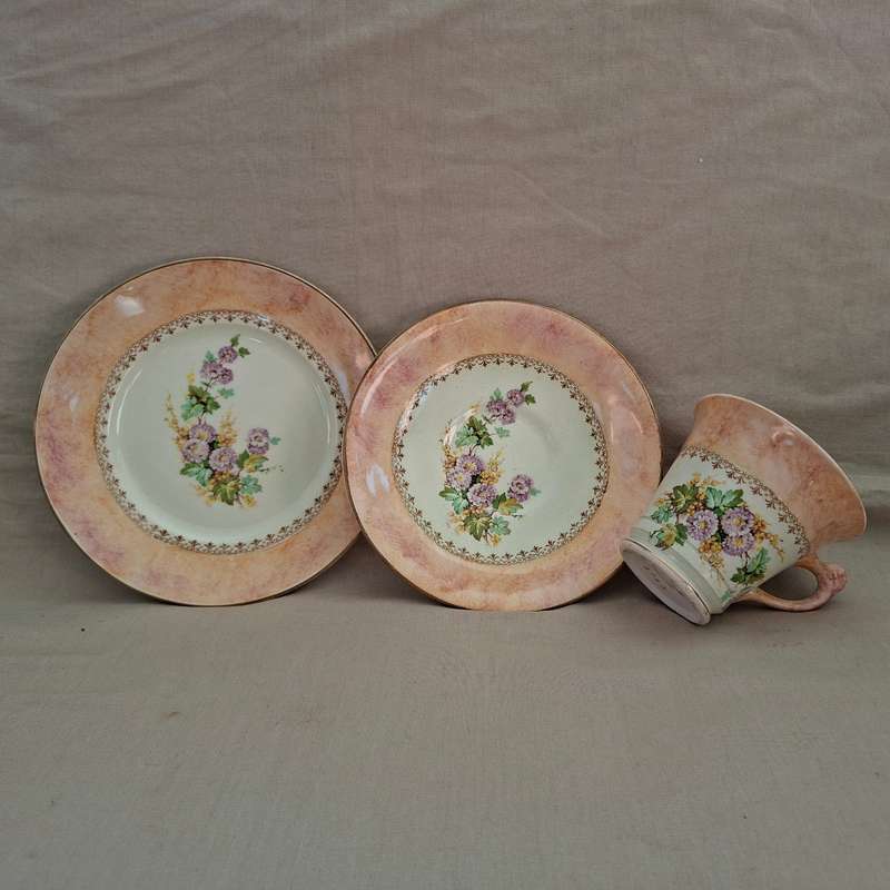 Tea trio - James Kent - Fenton - Floral design