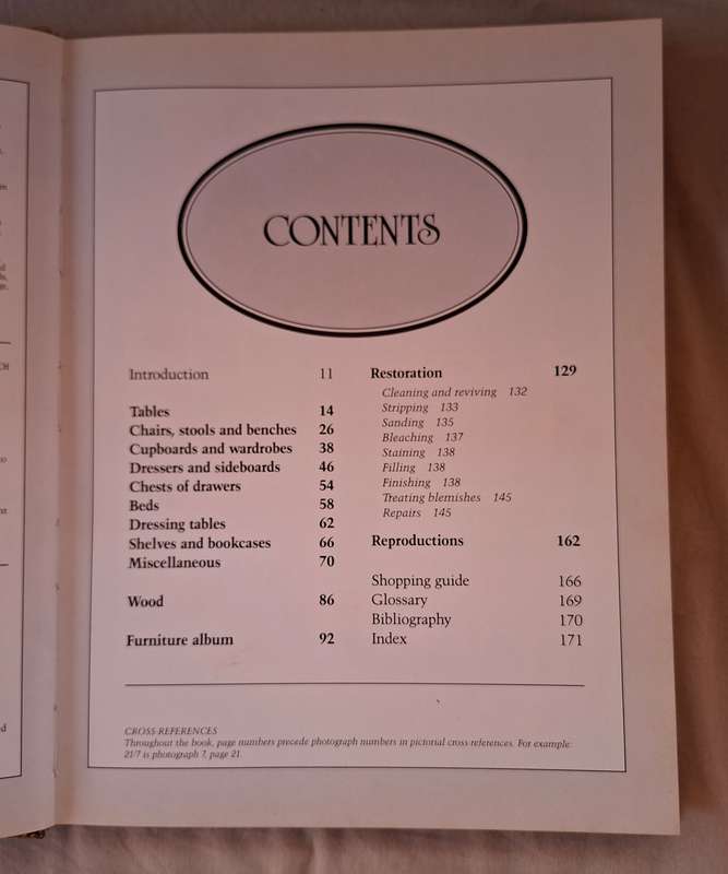 Cottage furniture in South Africa - Ralph Mothes - many colour photographs  172 pages