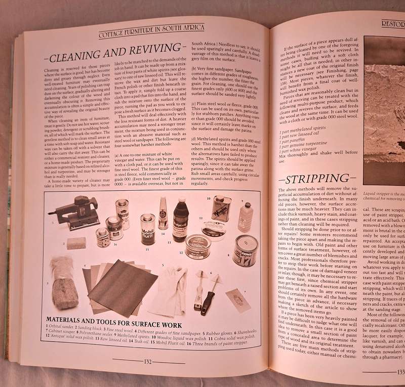 Cottage furniture in South Africa - Ralph Mothes - many colour photographs  172 pages