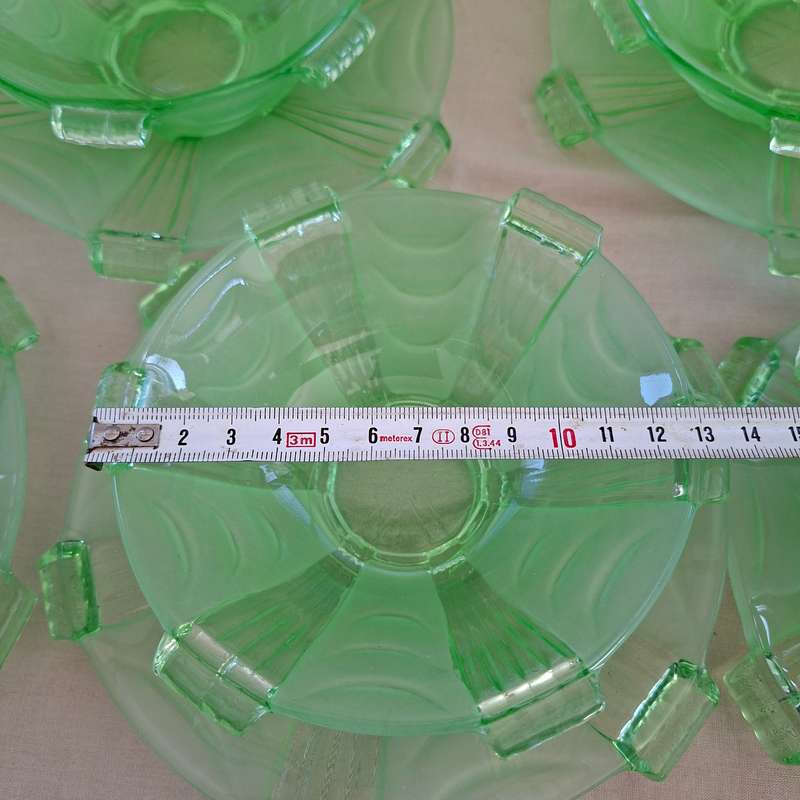 Green uranium Glass Fruit set 17 pieces - Deco Czech - Stolzle Hermanova Hut factory  8 bowls 8 p...