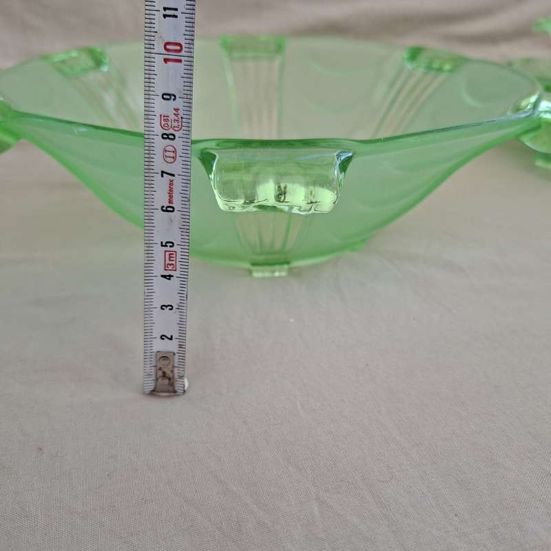 Green uranium Glass Fruit set 17 pieces - Deco Czech - Stolzle Hermanova Hut factory  8 bowls 8 p...