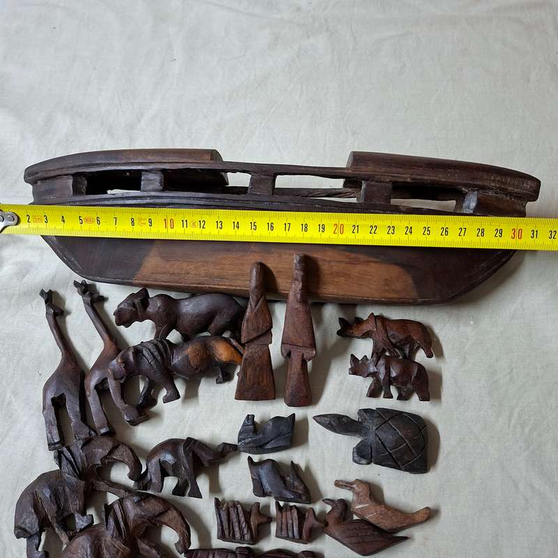 Wooden Noah's Ark with carved animals - about 20 pieces!