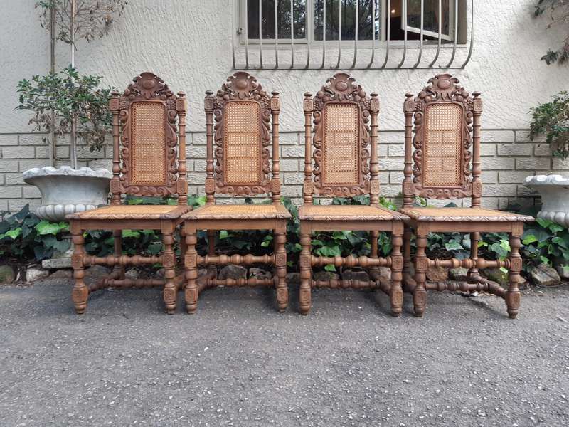 Set Of 4 Ornate Carved Bleached / Natural Wood Chairs