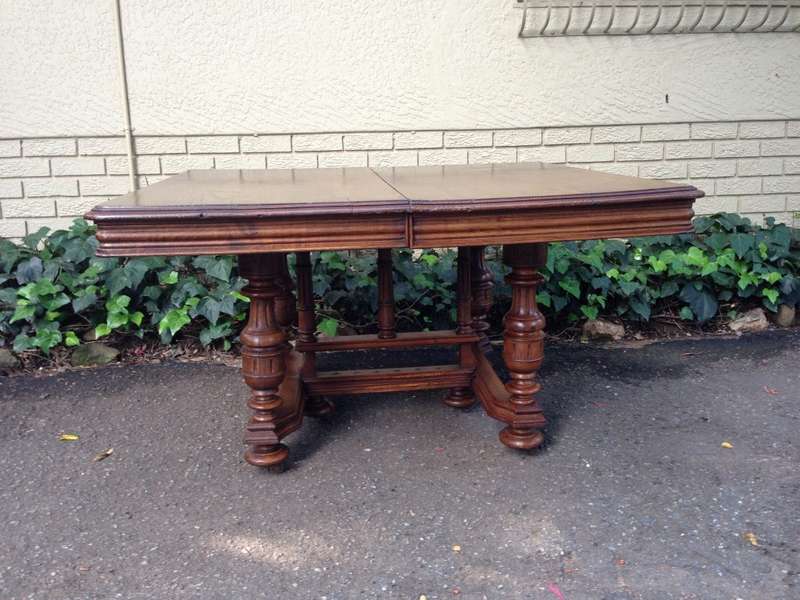 French Oak Table with Gallery Bove (4-6 Seater)