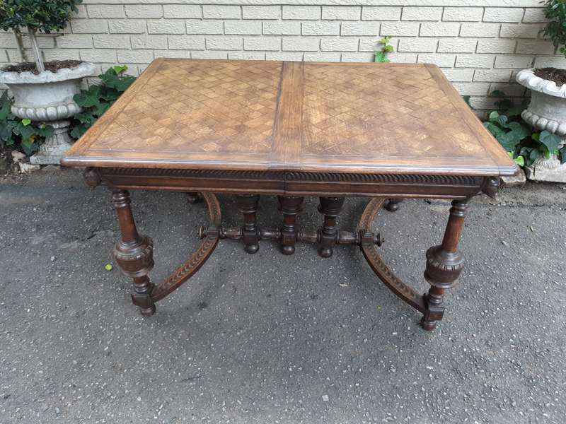 Solid Oak Hand Carved Table (6 Seater)