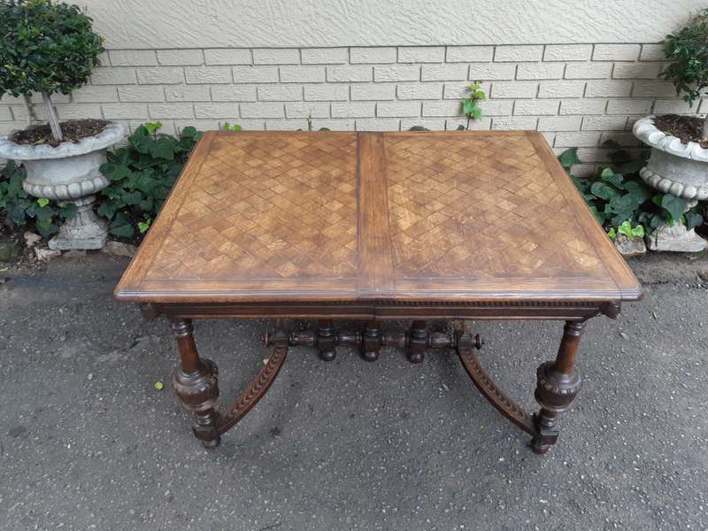 Solid Oak Hand Carved Table (6 Seater)