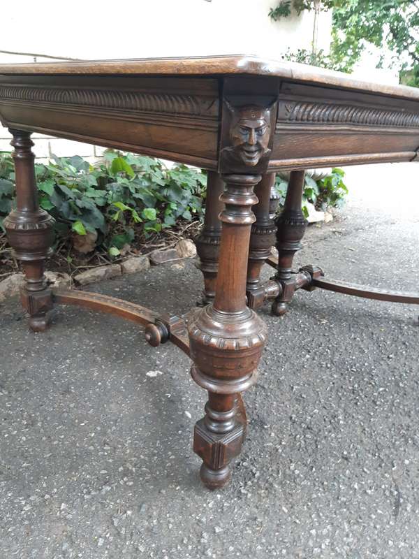 Solid Oak Hand Carved Table (6 Seater)