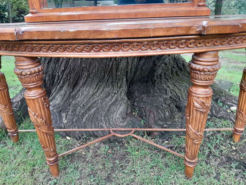 A 20th Century Set of Carved Wooden Console Table with Matching Mirror