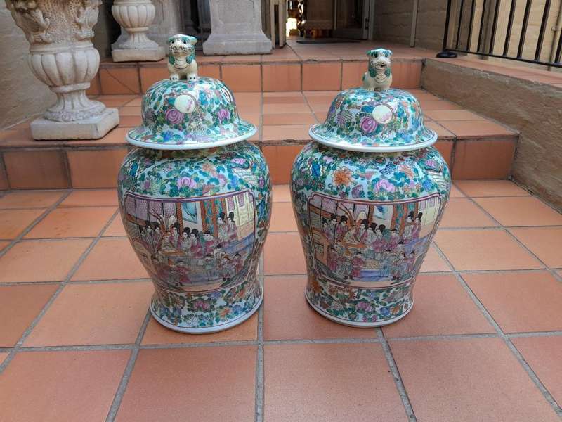 A 20th Century Pair of Chinese Famille Rose Vases / Urns with Covers