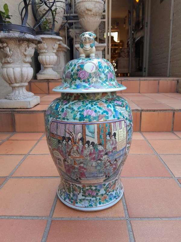 A 20th Century Pair of Chinese Famille Rose Vases / Urns with Covers