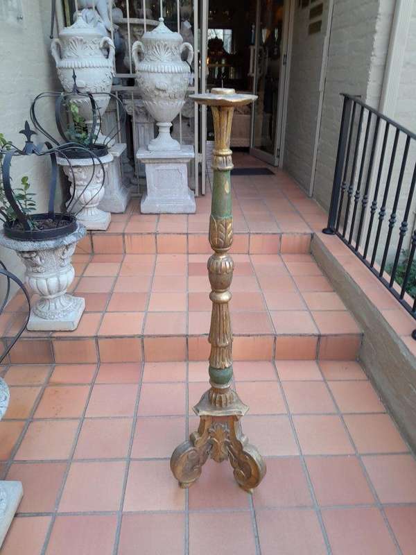 An Early 20th Century Circa 1920 Carved Giltwood Torchiere / Candle Holder For Floor Or Table Décor