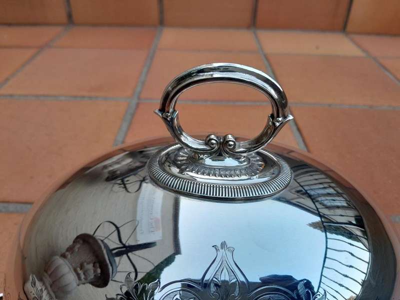 A 20th Century Sheffield Silver-Plate Food Dome By Lee & Wigfull