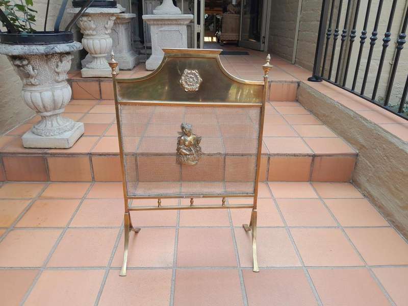 A 20TH Century Brass Fire Screen